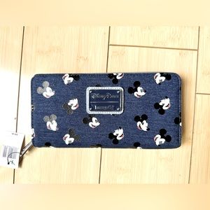 NWT Loungefly DISNEY MICKEY wallet